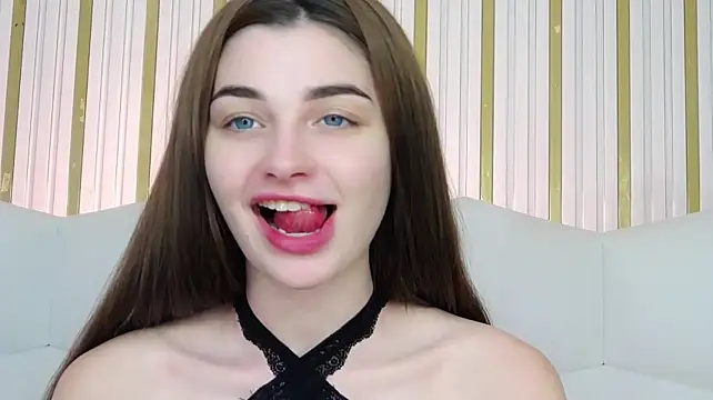 AngelinaWett stripchat live cam model
