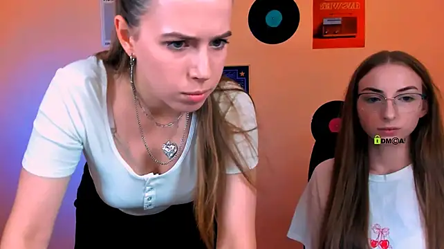 lumi_soft stripchat live cam model
