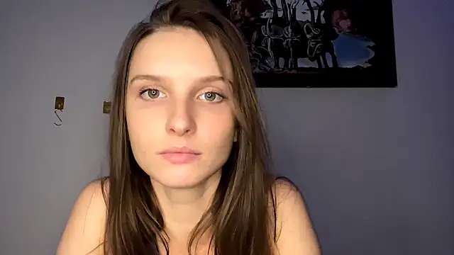 VanMendrin stripchat live cam model