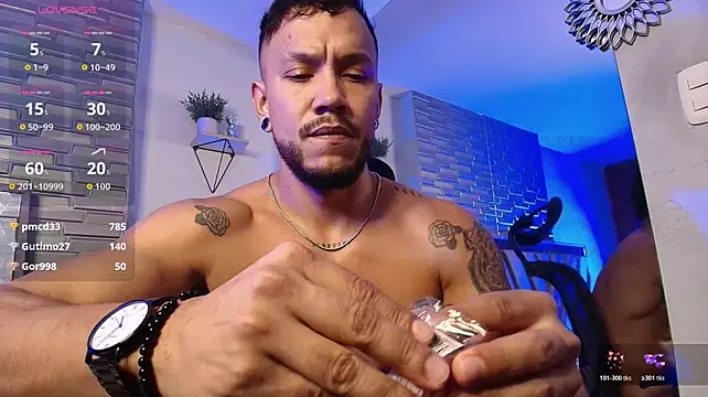 ARON_TAYLER01 stripchat live cam model