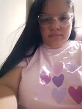 BethaXXX stripchat live cam model