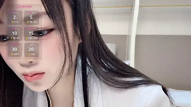 yueyue2003 stripchat live cam model
