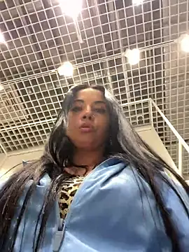 CrazzyChicks stripchat live cam model