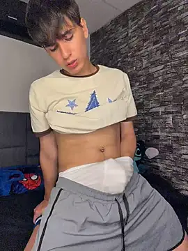 Naim_TheKing stripchat live cam model