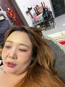 xiaoye-01 stripchat live cam model