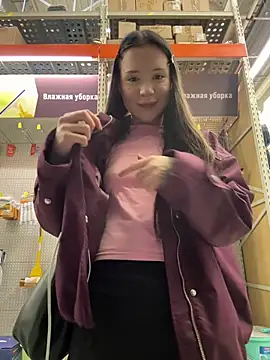 kitty_sixseven stripchat live cam model