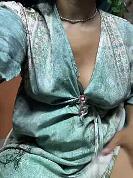 uma_patna0 stripchat live cam model
