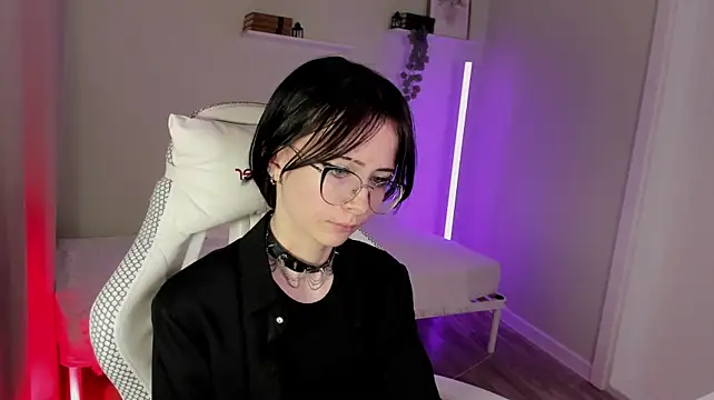 MargoLoooo stripchat live cam model