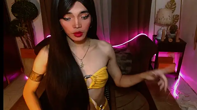 sweet_kyla02 stripchat live cam model