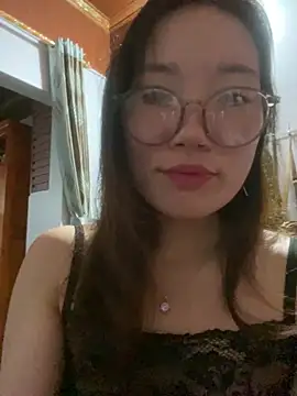 tttan1 stripchat live cam model