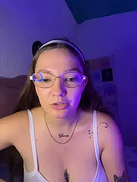 hanna_mon stripchat live cam model