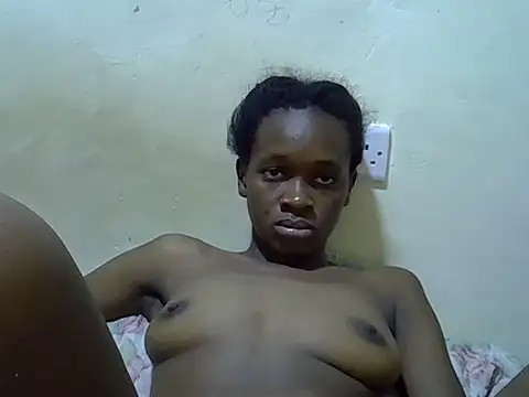 chocolat_babe stripchat live cam model