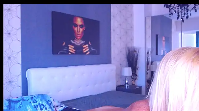 MaryMatiss stripchat live cam model