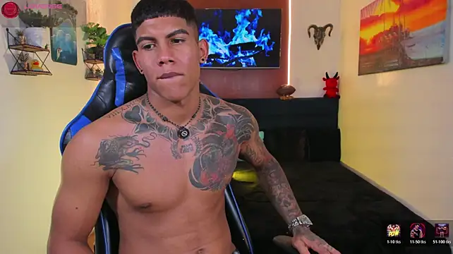 Damian_latinxxx stripchat live cam model