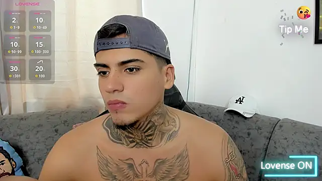 sweetlatinoboy stripchat live cam model