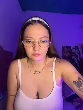 hanna_mon stripchat live cam model