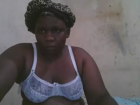 FOXY-DOLLY stripchat live cam model