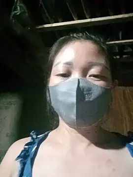 Bling-pusy stripchat live cam model