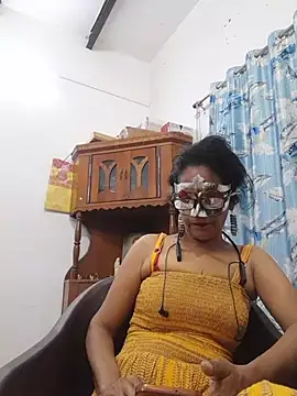 Indianbhaabhi stripchat live cam model