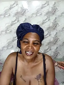 JUNIORBLACKBEAUTYJUXX01 stripchat live cam model