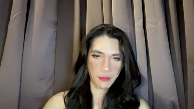 BaffledLensman stripchat live cam model