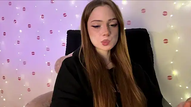 WillaVeile stripchat live cam model