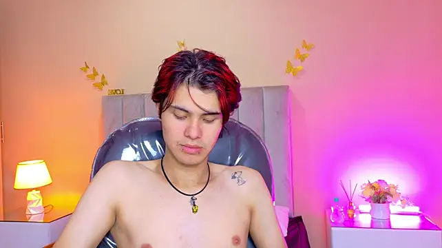 Derek_Sinn stripchat live cam model