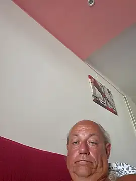 gianbragallini stripchat live cam model