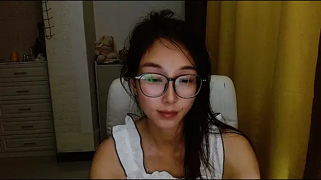 NIAN-er stripchat live cam model