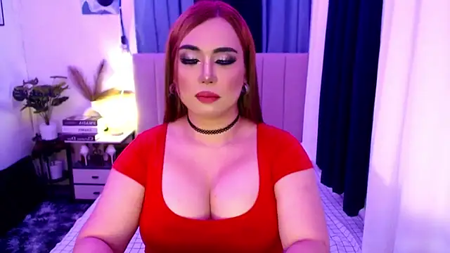 _molly10inch_ stripchat live cam model