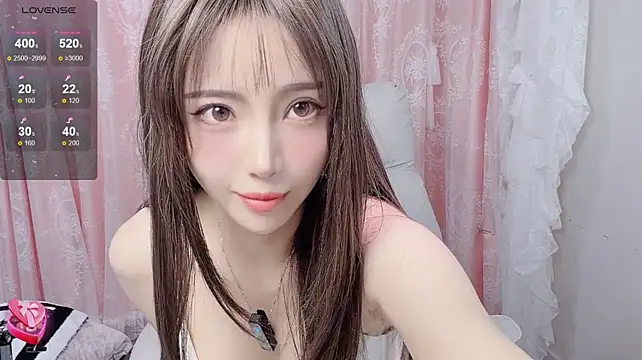 Amy-i stripchat live cam model