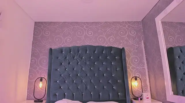 Anthaarr stripchat live cam model