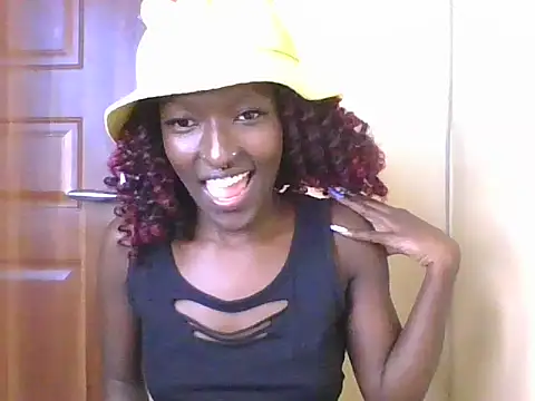 Keilay stripchat live cam model
