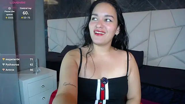 emily_gomez159 stripchat live cam model