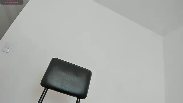 Foxystress stripchat live cam model
