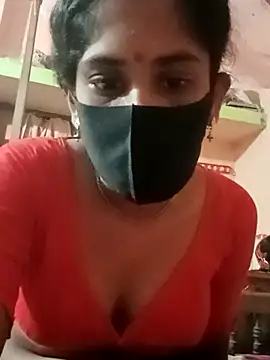 Anu-29 stripchat live cam model