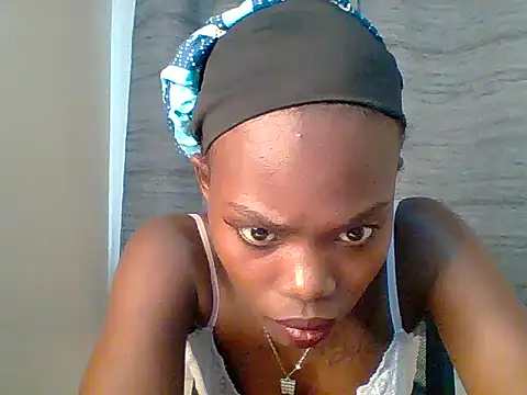 Sweet_quincy stripchat live cam model