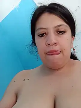 rousevelvet stripchat live cam model