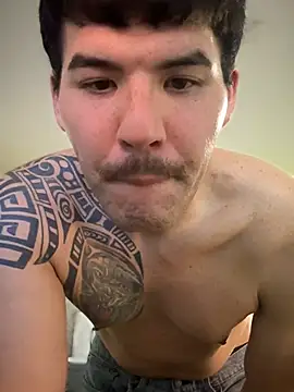 Sexystraightstud stripchat live cam model