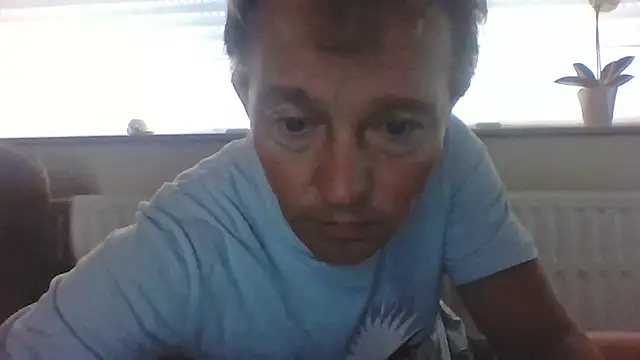 bertolini stripchat live cam model