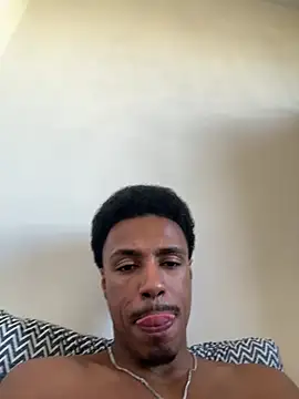 LorenzoBlack27 stripchat live cam model