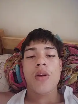 Thebestboyhot3 stripchat live cam model