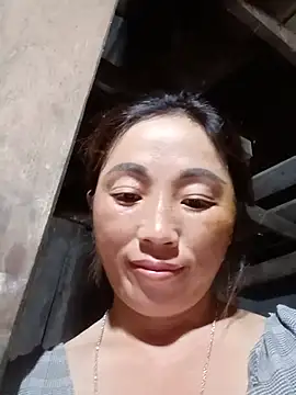 seacyre stripchat live cam model