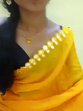 Hotty_varsha_ stripchat live cam model