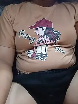 candy2002a stripchat live cam model