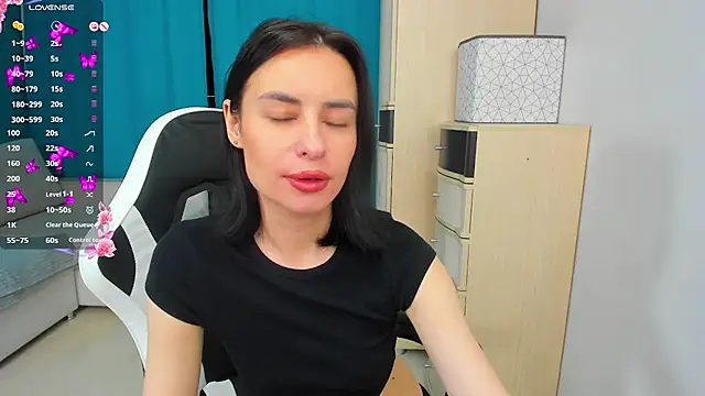 Lerika_vibe stripchat live cam model