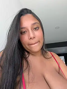 Victoria_Owens stripchat live cam model