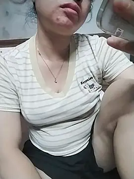 Genshin_love stripchat live cam model