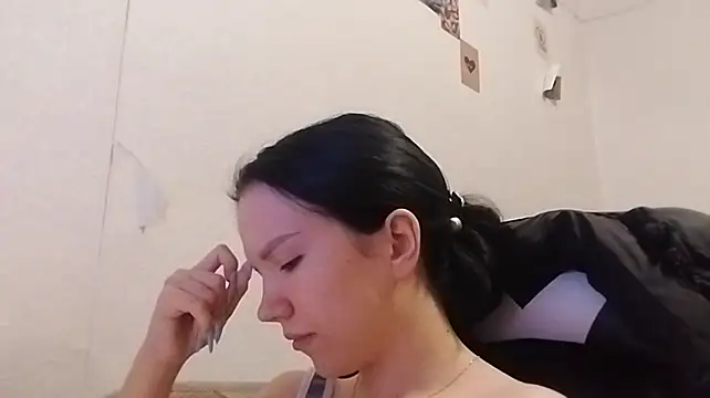 TommyeRodeen stripchat live cam model
