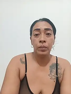 candelahot10 stripchat live cam model